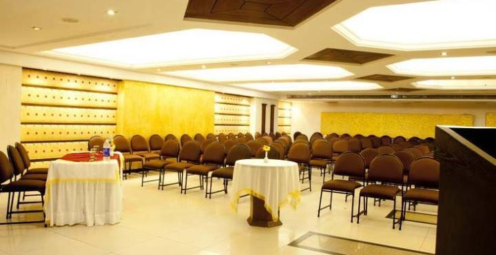 Hotel Klg International Zirakpur Luaran gambar