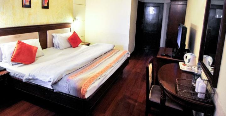 Hotel Klg International Zirakpur Luaran gambar