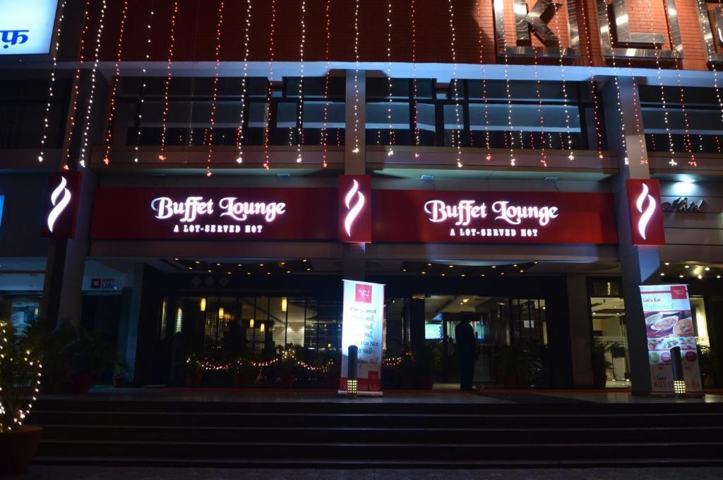 Hotel Klg International Zirakpur Luaran gambar