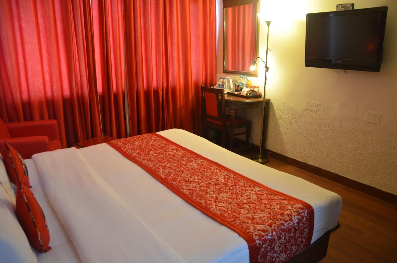 Hotel Klg International Zirakpur Luaran gambar